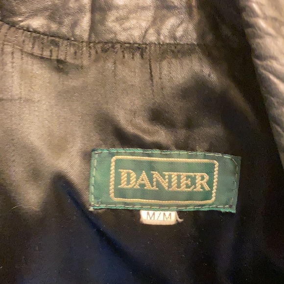 Black leather jacket by Danier. In great shape . Has shoulder pads - Picture 3 of 3